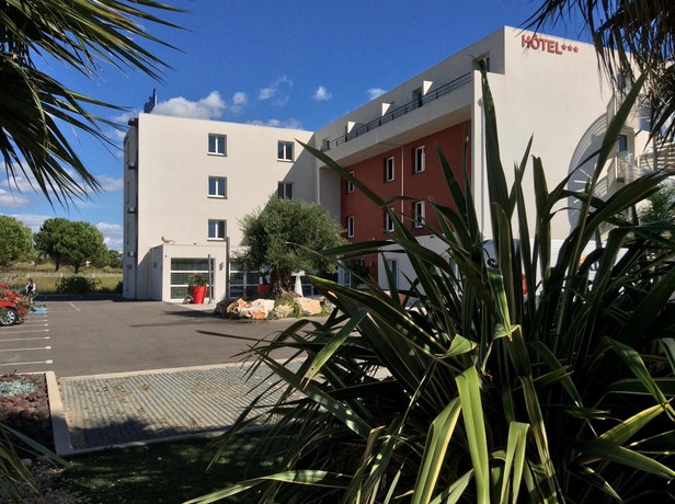 Imagen de los exteriores del Hotel Kyriad Perpignan Sud. Foto 11