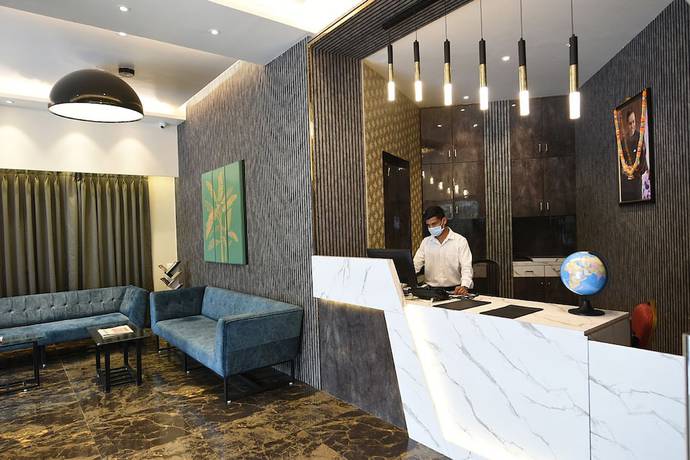 Imagen de los interiores del Hotel Kyriad Pimpri. Foto 15