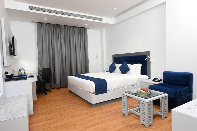 Imagen de la habitación del Hotel Kyriad Pimpri. Foto 14