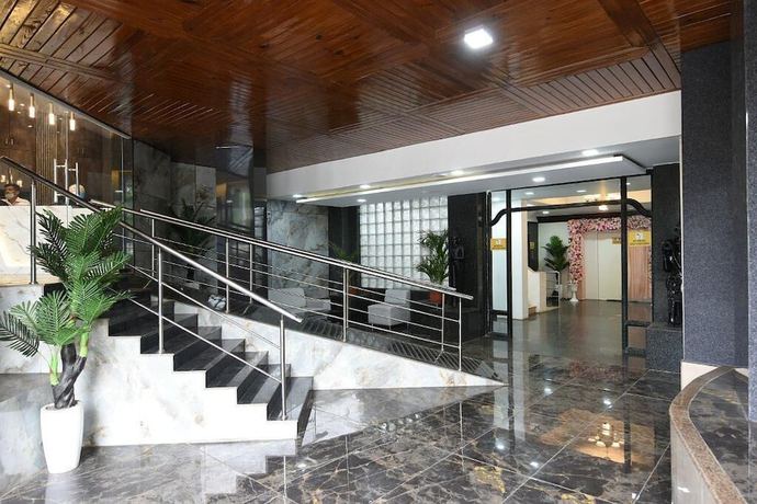 Imagen de los interiores del Hotel Kyriad Pimpri. Foto 19