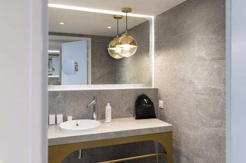 Imagen general del Hotel Kyriad Prestige Asnieres-Sur-Seine. Foto 1