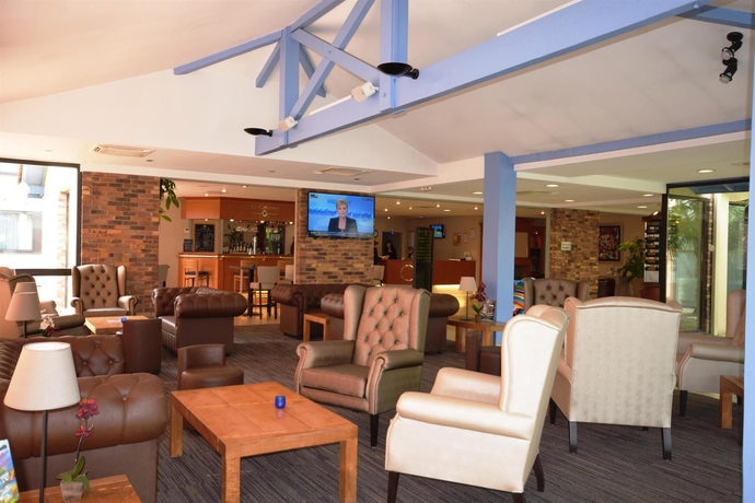 Imagen del bar/restaurante del Hotel Kyriad Prestige Bordeaux Ouest Mérignac. Foto 4