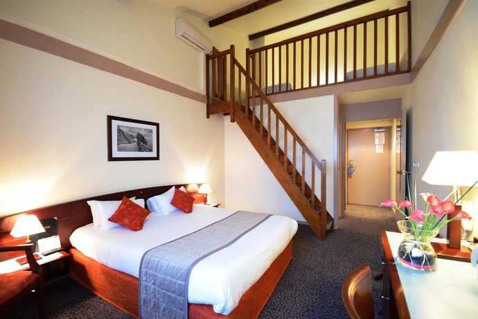 Imagen de la habitación del Hotel Kyriad Prestige Bordeaux Ouest Mérignac. Foto 12