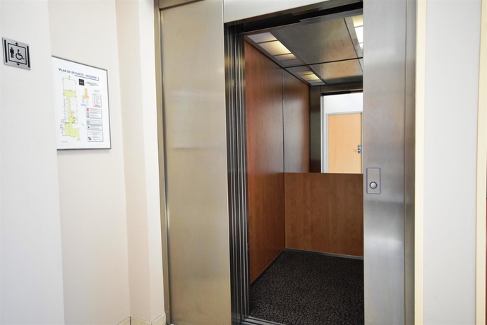 Imagen general del Hotel Kyriad Prestige Bordeaux Ouest Mérignac. Foto 2