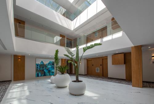 Imagen de los interiores del Hotel Kyriad Prestige City Center Tunis. Foto 9