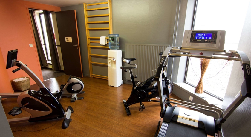 Imagen de los interiores del Hotel Kyriad Prestige Clermont-ferrand. Foto 14