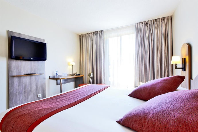 Imagen de la habitación del Hotel Kyriad Prestige Compiègne. Foto 11