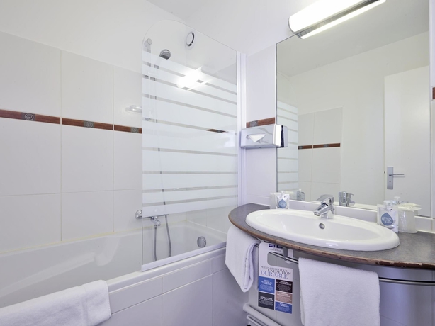 Imagen de la habitación del Hotel Kyriad Prestige Les Sables D'olonne - Plage - Centre Des Congrès. Foto 9