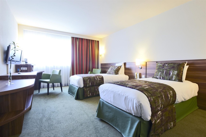 Imagen de la habitación del Hotel Kyriad Prestige Mulhouse - Basel. Foto 9