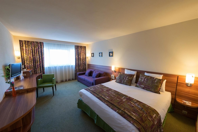 Imagen de la habitación del Hotel Kyriad Prestige Mulhouse - Basel. Foto 16