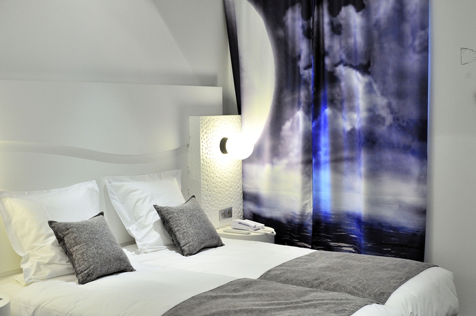 Imagen de la habitación del Hotel Kyriad Prestige Perpignan Centre Del Mon. Foto 4