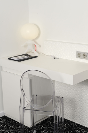 Imagen de la habitación del Hotel Kyriad Prestige Perpignan Centre Del Mon. Foto 11