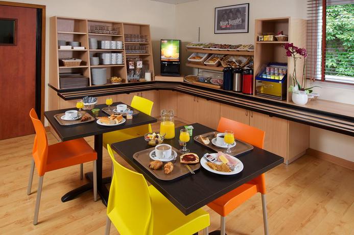 Imagen de los interiores del Hotel Kyriad Quimper - Pont-l'abbé. Foto 8