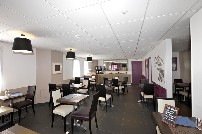 Imagen del bar/restaurante del Hotel Kyriad Quimper Sud. Foto 4