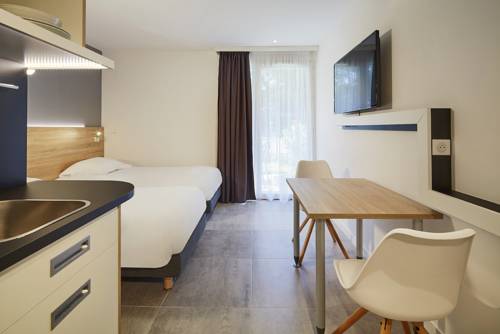 Imagen de la habitación del Hotel Kyriad Résidence Cabriès - Plan De Campagne. Foto 3