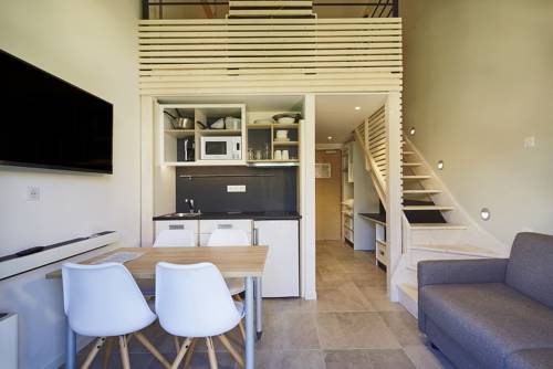 Imagen de la habitación del Hotel Kyriad Résidence Cabriès - Plan De Campagne. Foto 13