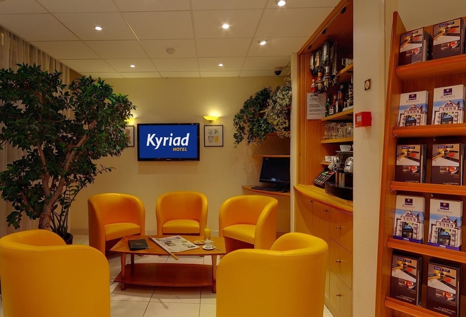 Imagen de los interiores del Hotel Kyriad Rennes Centre. Foto 5