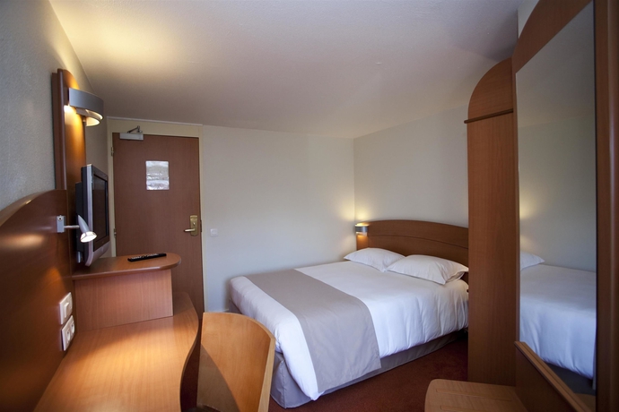 Imagen de la habitación del Hotel Kyriad Rennes Nord. Foto 6