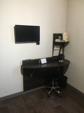 Imagen de la habitación del Hotel Kyriad Rodez. Foto 11