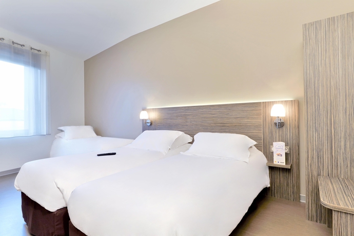 Imagen de la habitación del Hotel Kyriad Saint Chely D'apcher - Aire De La Loz&egrave;re. Foto 9