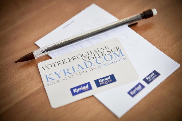 Imagen de la habitación del Hotel Kyriad Saint Etienne Centre. Foto 12