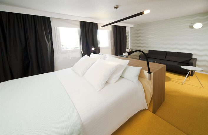 Imagen de la habitación del Hotel Kyriad Saint Etienne Centre. Foto 5
