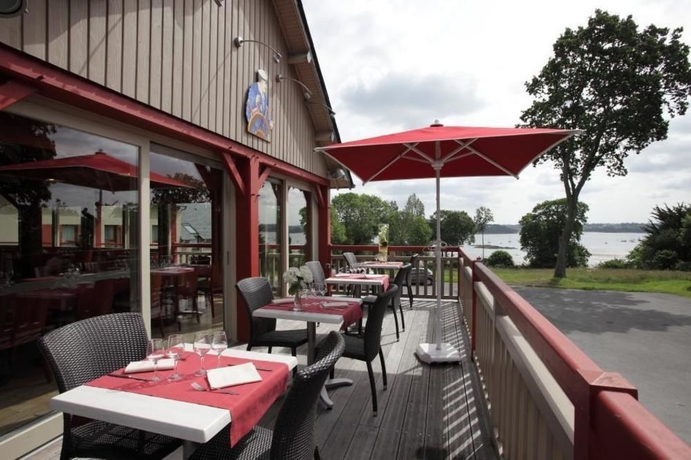 Imagen del bar/restaurante del Hotel Kyriad Saint-malo Ouest-dinard. Foto 5