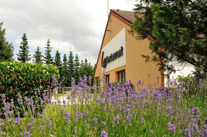 Imagen general del Hotel Kyriad Sedan. Foto 2