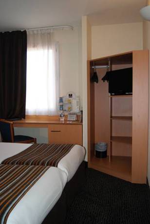 Imagen de la habitación del Hotel Kyriad Sète - Balaruc. Foto 9