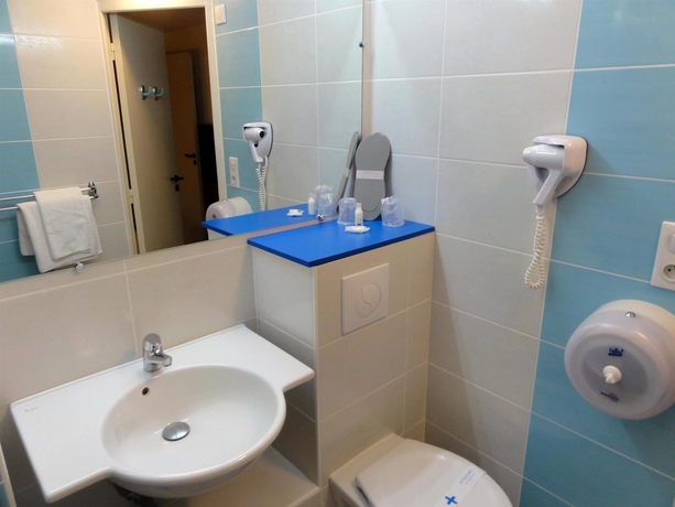 Imagen de la habitación del Hotel Kyriad Toulouse Est Balma - Cité De L'espace. Foto 12