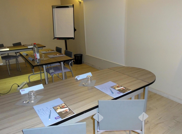 Imagen de los interiores del Hotel Kyriad Toulouse Sud - Roques. Foto 16