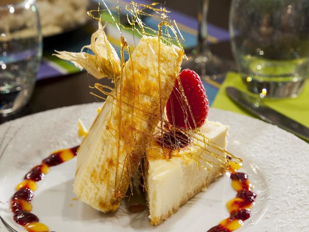 Imagen del bar/restaurante del Hotel Kyriad Tours - Saint Pierre Des Corps Gare. Foto 8