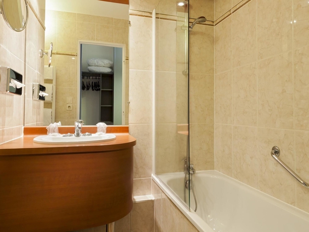 Imagen de la habitación del Hotel Kyriad Tours - Saint Pierre Des Corps Gare. Foto 14