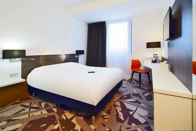 Imagen de la habitación del Hotel Kyriad Troyes Centre. Foto 3