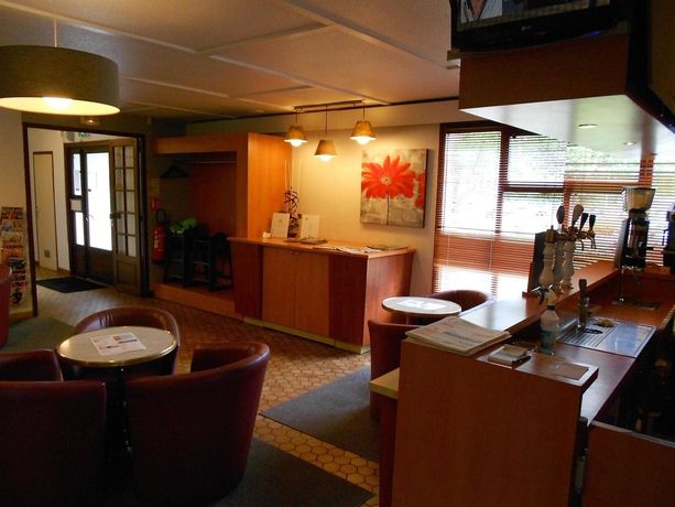 Imagen del bar/restaurante del Hotel Kyriad Valenciennes Sud – Rouvignies. Foto 9