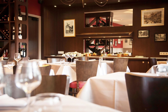 Imagen del bar/restaurante del Hotel Kyriad Vannes Centre-ville. Foto 4