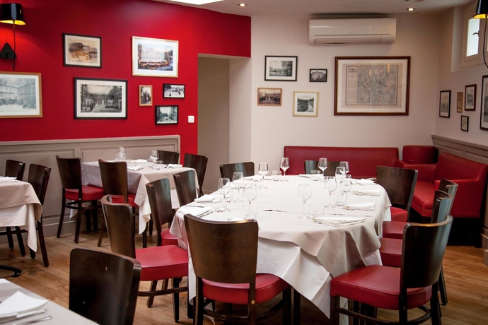 Imagen del bar/restaurante del Hotel Kyriad Vannes Centre-ville. Foto 5