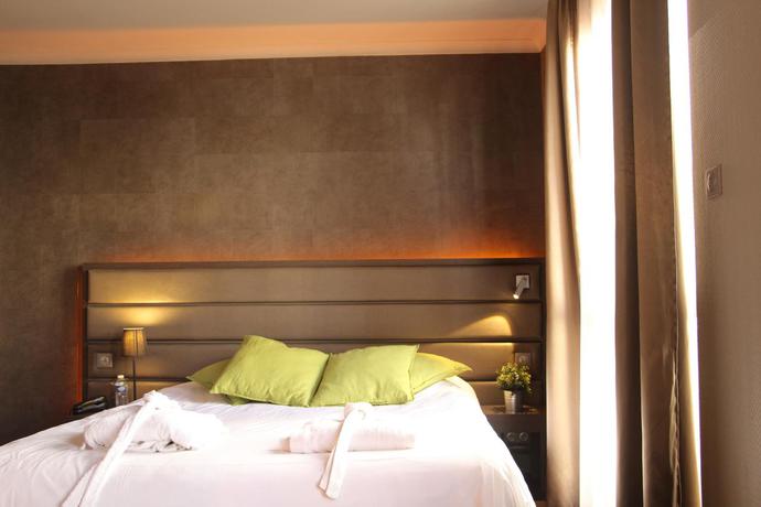 Imagen general del Hotel Kyriad Vichy Spa Cinq Mondes. Foto 4