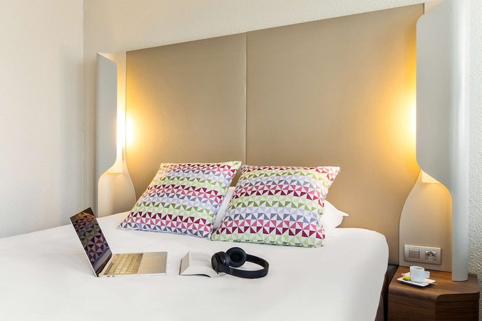 Imagen de la habitación del Hotel Kyriad Villeneuve Saint Georges. Foto 14
