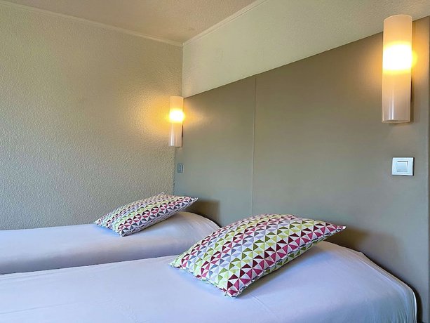 Imagen de la habitación del Hotel Kyriad Villeneuve Saint Georges. Foto 16