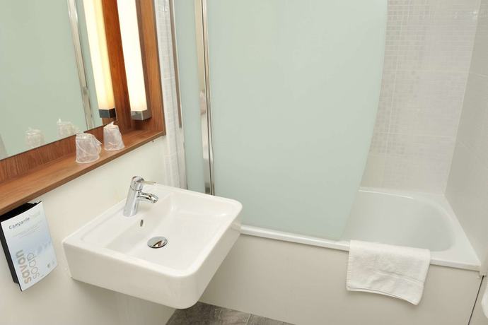 Imagen de la habitación del Hotel Kyriad Villeneuve Saint Georges. Foto 17