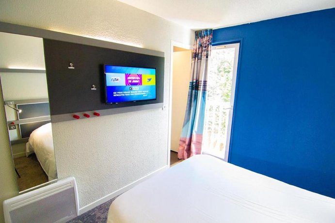 Imagen de la habitación del Hotel Kyriad direct Trappes. Foto 9