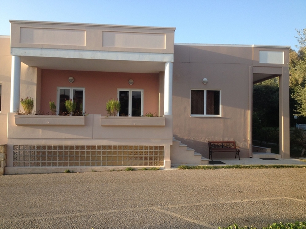 Imagen de los exteriores del Hotel Kyriaki. Foto 10