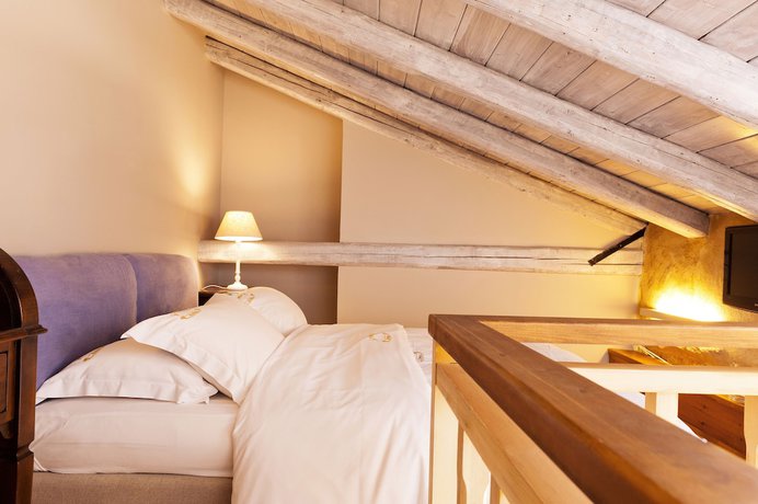 Imagen de la habitación del Hotel Kyrimai. Foto 2