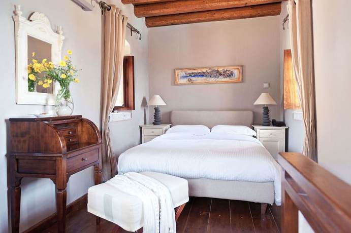 Imagen de la habitación del Hotel Kyrimai. Foto 8