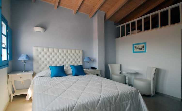 Imagen de la habitación del Hotel Kythira Golden Resort. Foto 6