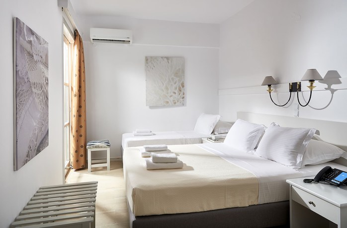 Imagen de la habitación del Hotel Kythnos Bay. Foto 13