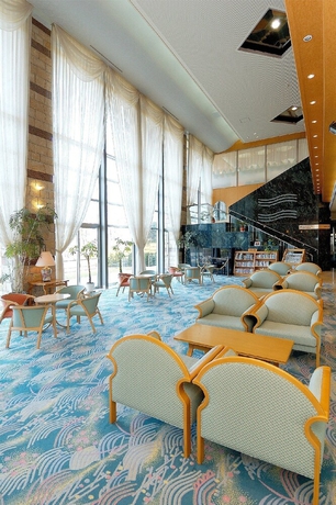 Imagen de los interiores del Hotel Kyukamura Echizen-Mikuni. Foto 12