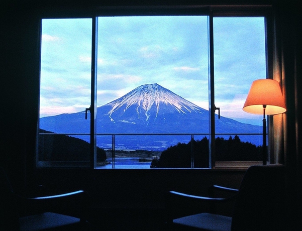 Imagen de la habitación del Hotel Kyukamura Fuji. Foto 7