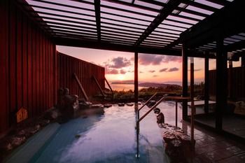 Imagen de los interiores del Hotel Kyukamura Kisyu-kada. Foto 11